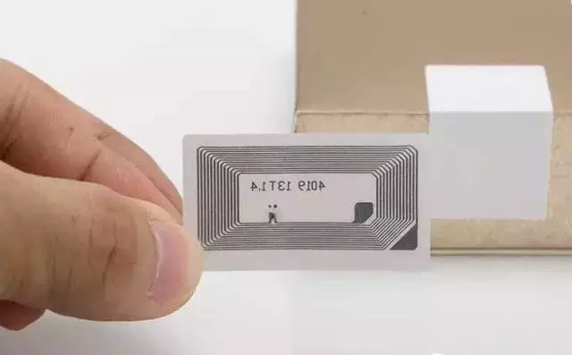 RFID不干膠電子標簽的功能及應用